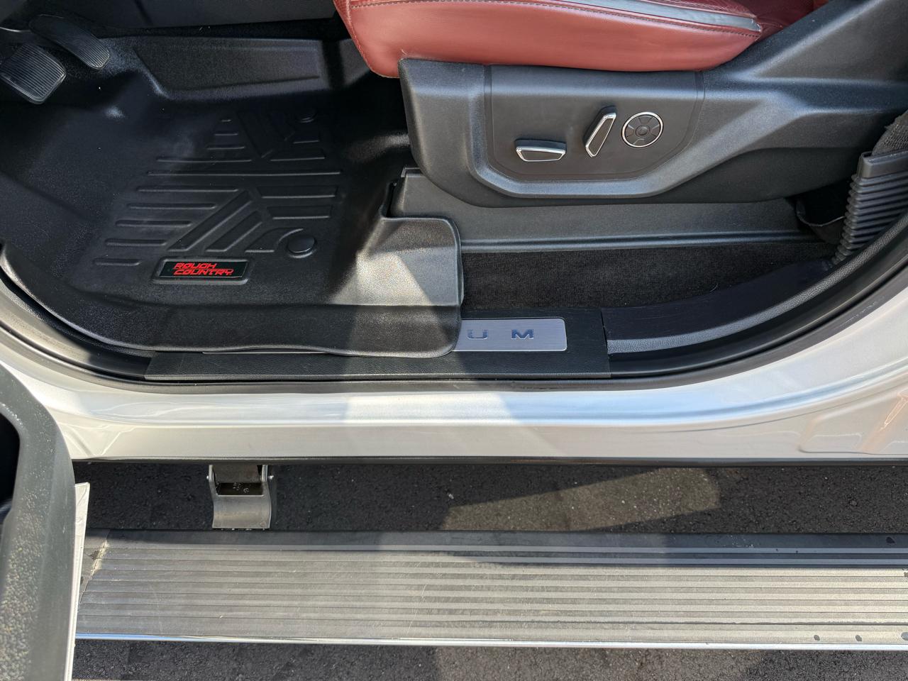 Ford F-150 4WD SuperCrew 145" Platinum 2018