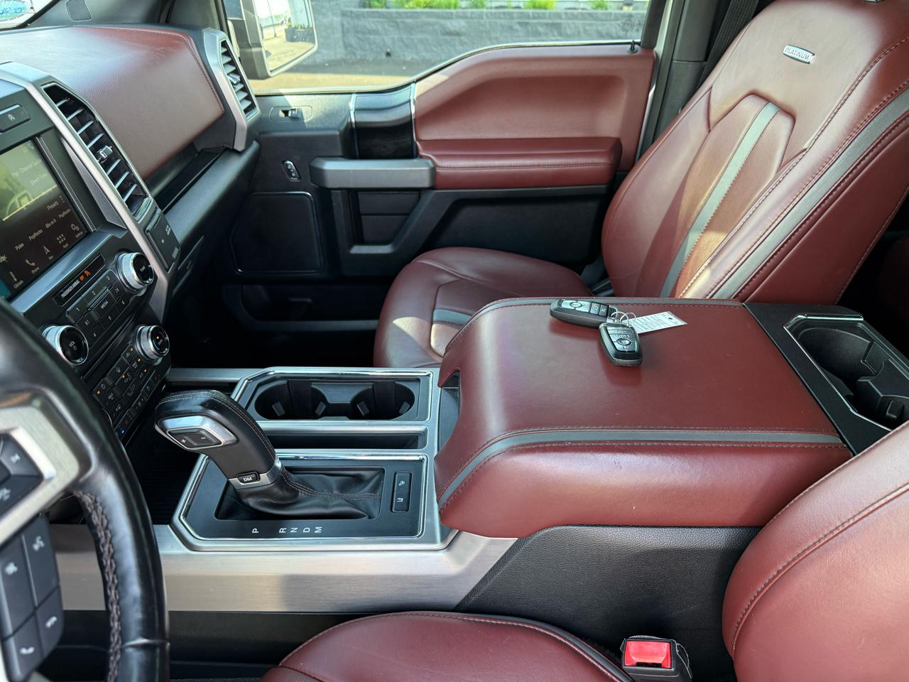 Ford F-150 4WD SuperCrew 145" Platinum 2018