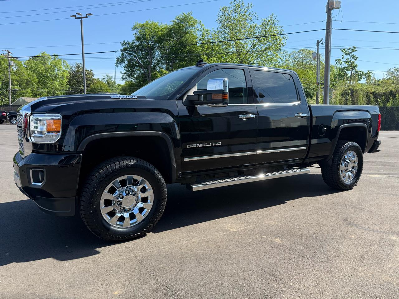 GMC Sierra 2500HD 4WD Crew Cab 153.7" Denali 2018