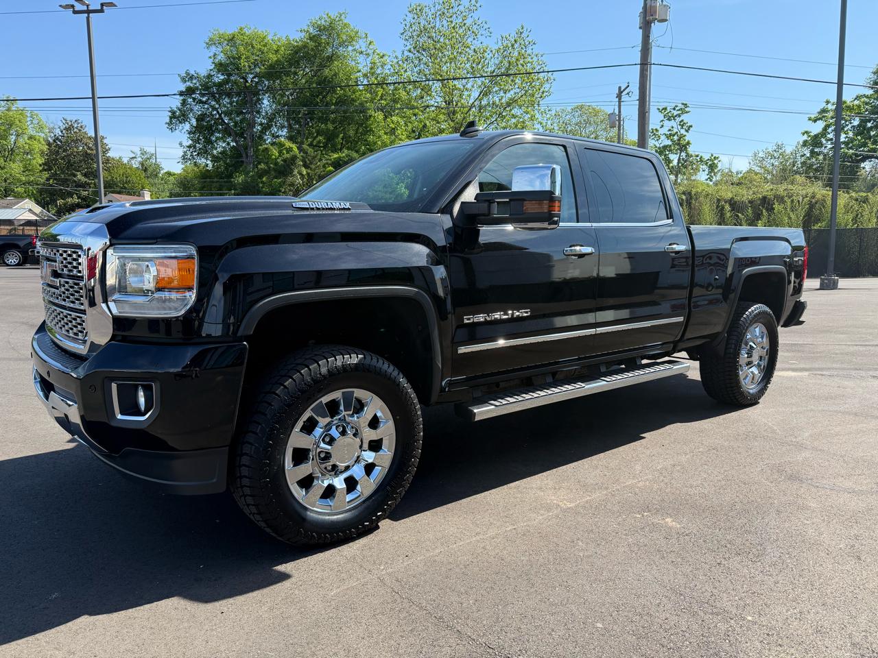 GMC Sierra 2500HD 4WD Crew Cab 153.7" Denali 2018