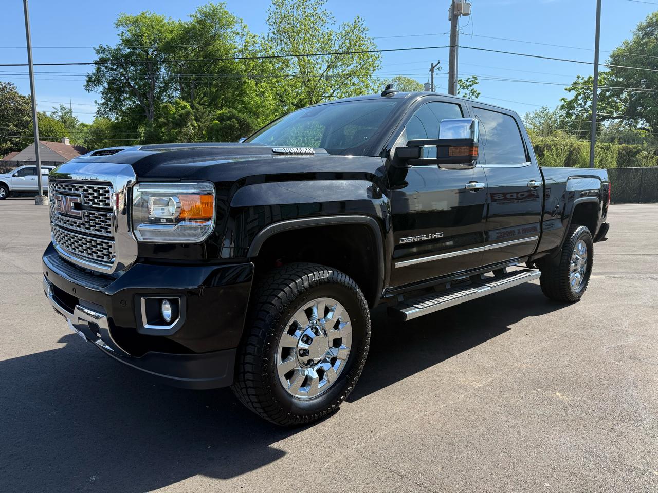 GMC Sierra 2500HD 4WD Crew Cab 153.7" Denali 2018