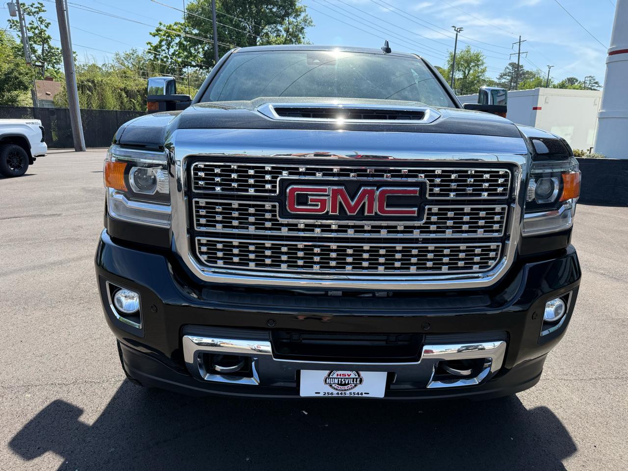 GMC Sierra 2500HD 4WD Crew Cab 153.7" Denali 2018