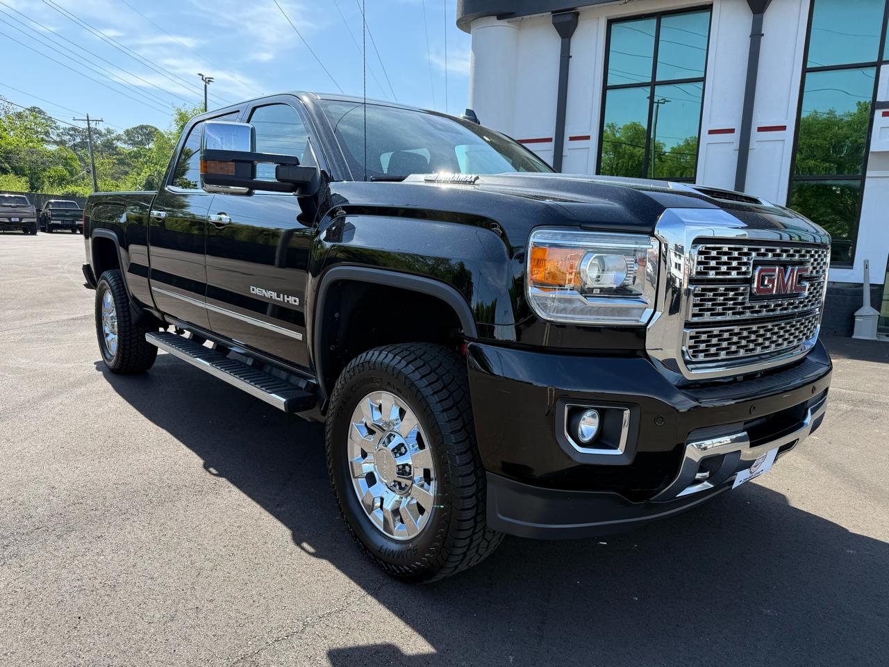 GMC Sierra 2500HD 4WD Crew Cab 153.7" Denali 2018