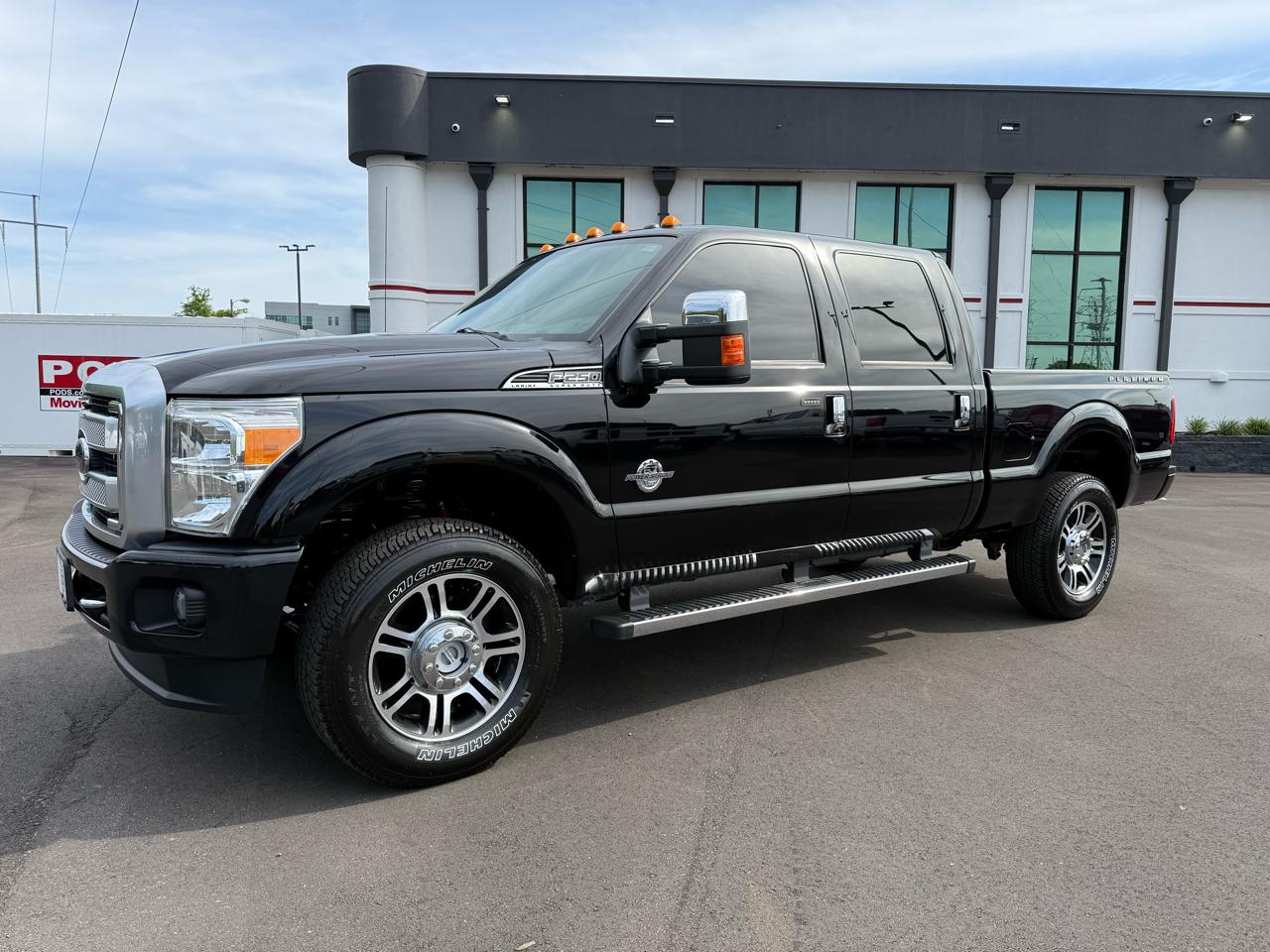 Ford Super Duty F-250 SRW Platinum 4WD Crew Cab 6.75' Box 2016