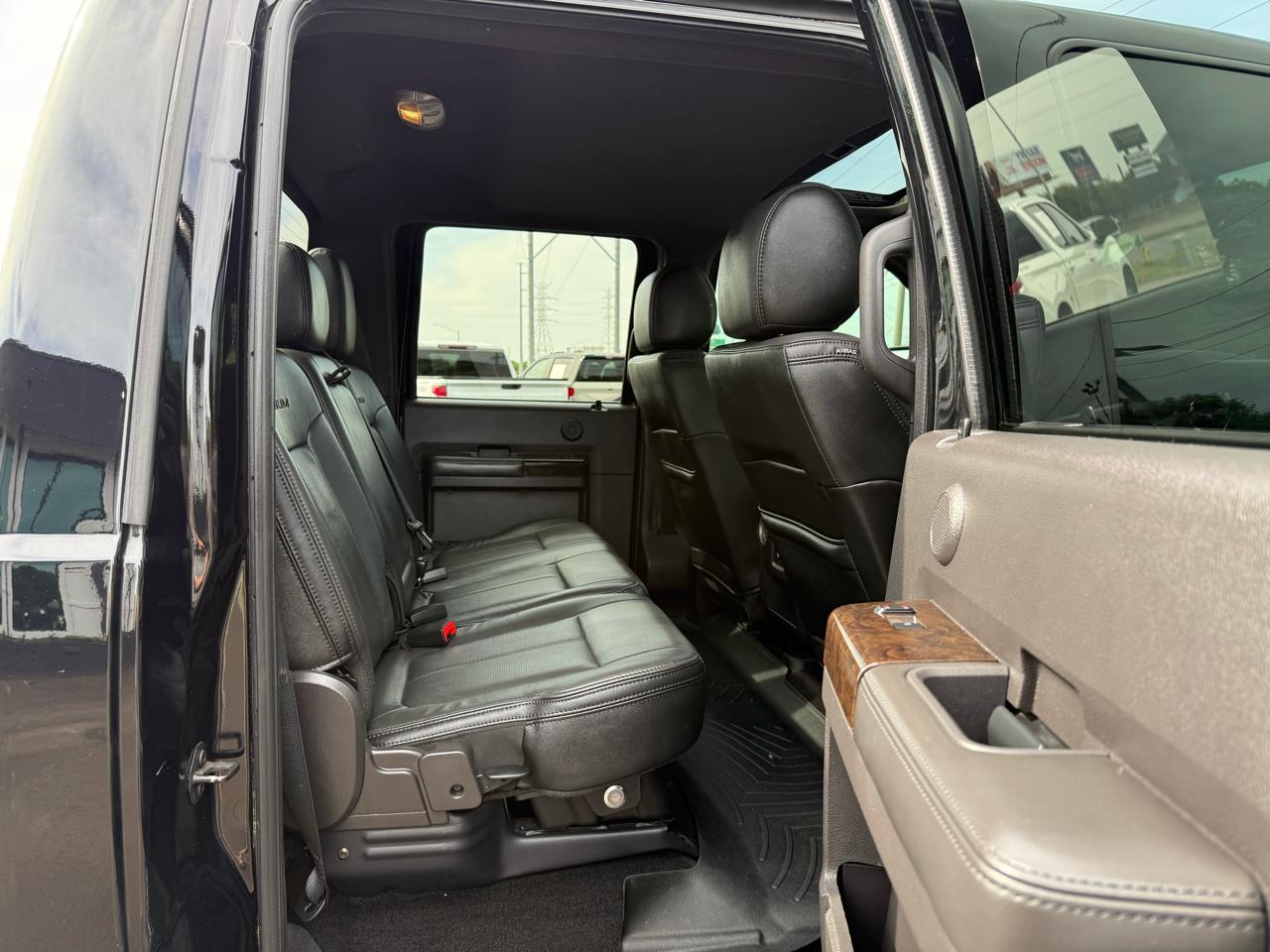 Ford Super Duty F-250 SRW Platinum 4WD Crew Cab 6.75' Box 2016