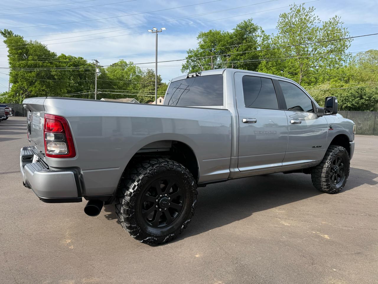 RAM 2500 Big Horn 4x4 Crew Cab 6'4" Box 2024