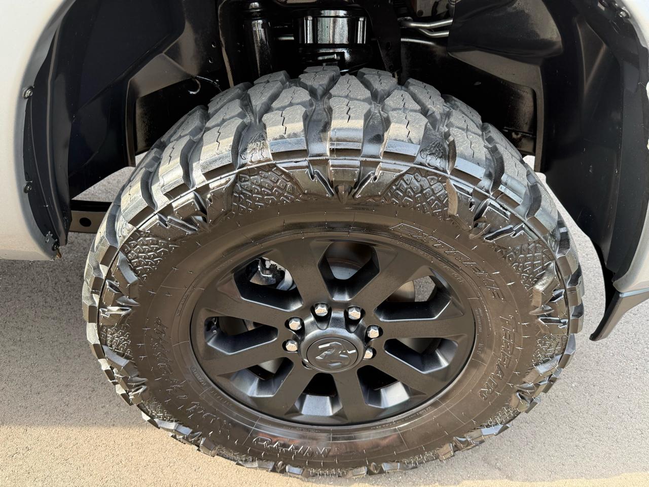 RAM 2500 Big Horn 4x4 Crew Cab 6'4" Box 2024