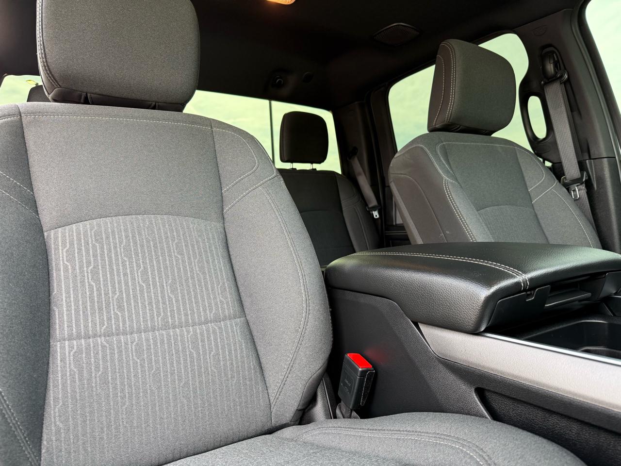 RAM 2500 Big Horn 4x4 Crew Cab 6'4" Box 2024