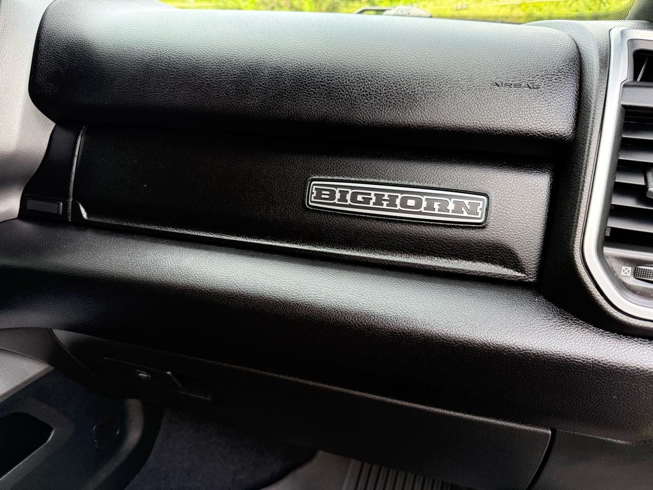 RAM 2500 Big Horn 4x4 Crew Cab 6'4" Box 2024