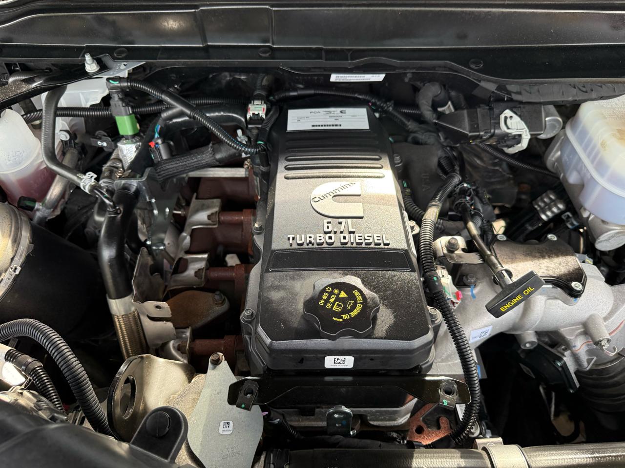 RAM 2500 Big Horn 4x4 Crew Cab 6'4" Box 2024