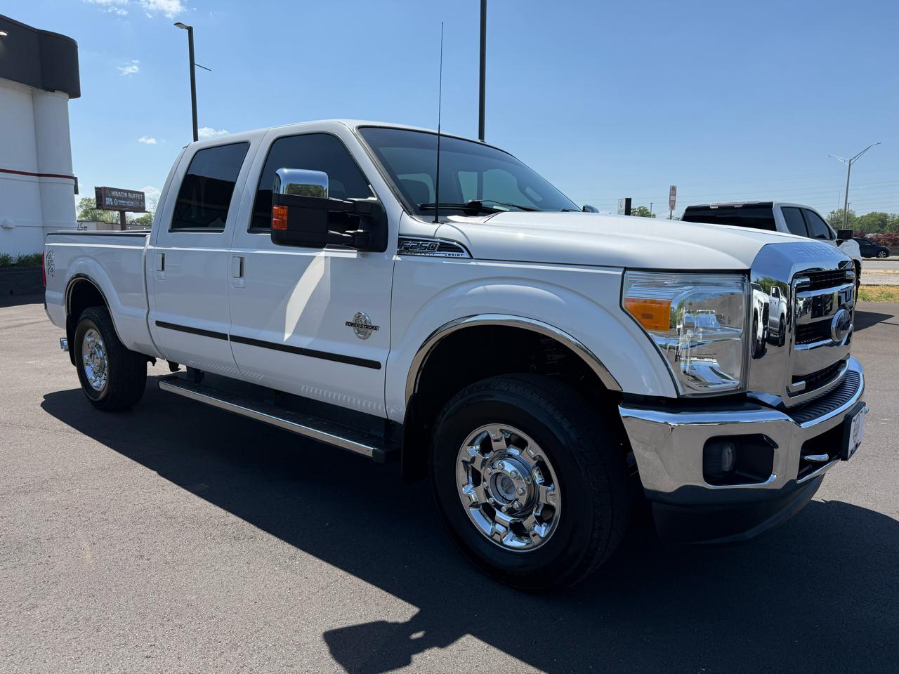 Ford Super Duty F-250 SRW Lariat 4WD Crew Cab 6.75' Box 2016