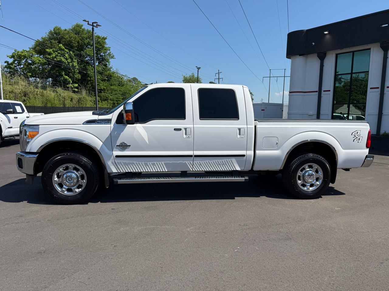 Ford Super Duty F-250 SRW Lariat 4WD Crew Cab 6.75' Box 2016