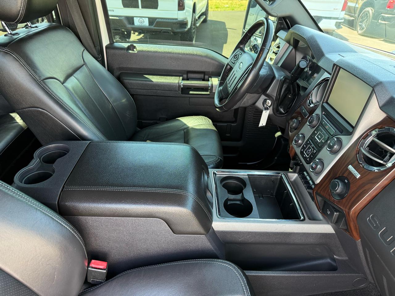 Ford Super Duty F-250 SRW Lariat 4WD Crew Cab 6.75' Box 2016