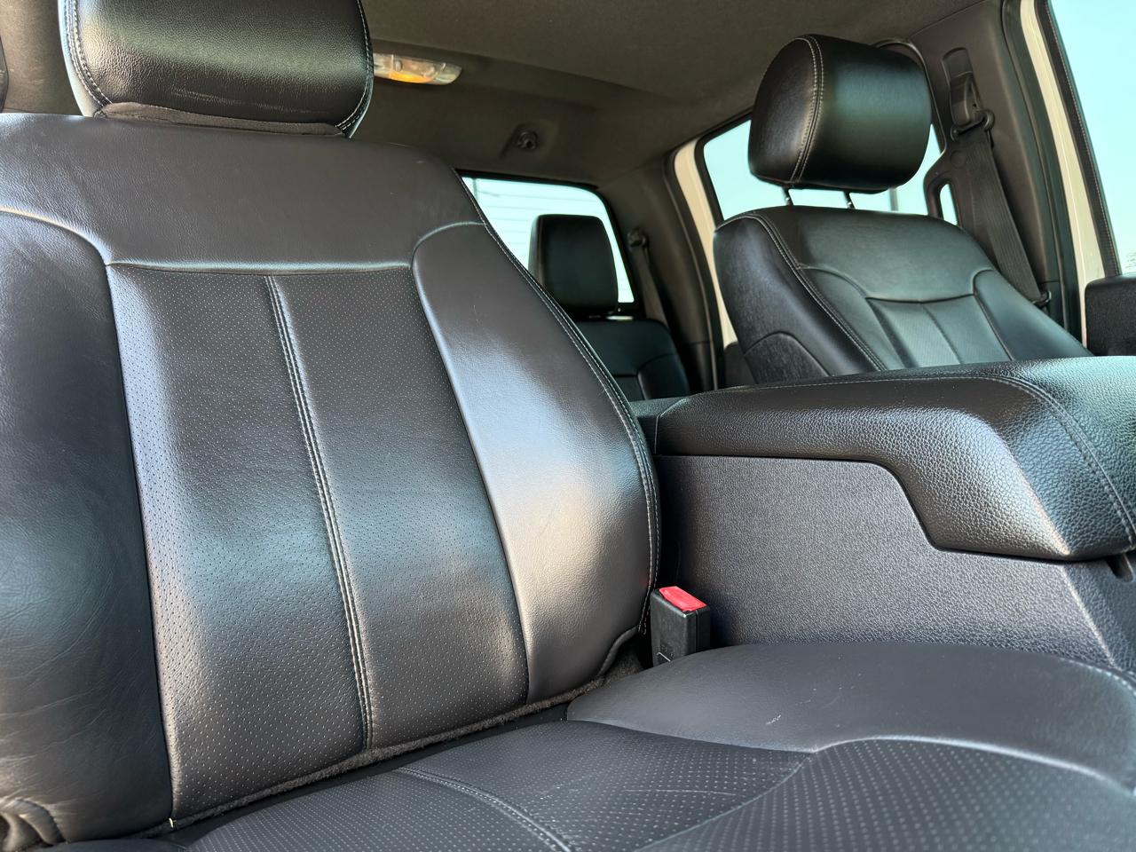 Ford Super Duty F-250 SRW Lariat 4WD Crew Cab 6.75' Box 2016