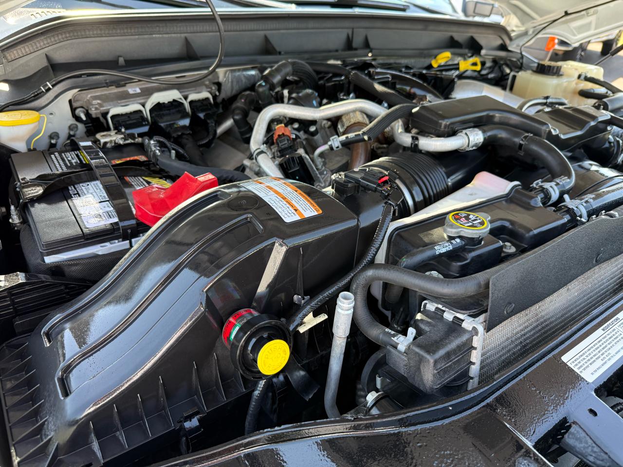 Ford Super Duty F-250 SRW Lariat 4WD Crew Cab 6.75' Box 2016