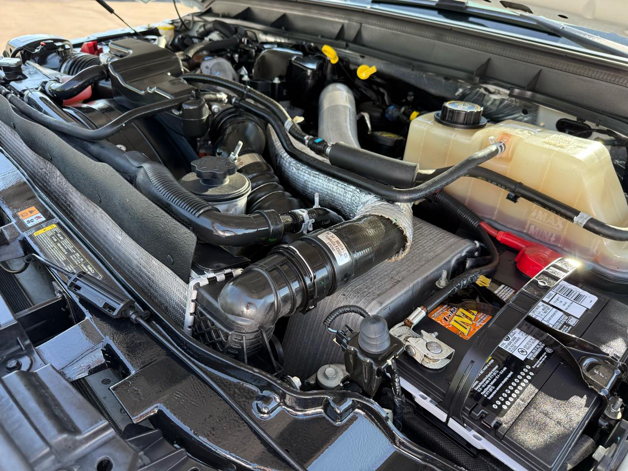 Ford Super Duty F-250 SRW Lariat 4WD Crew Cab 6.75' Box 2016