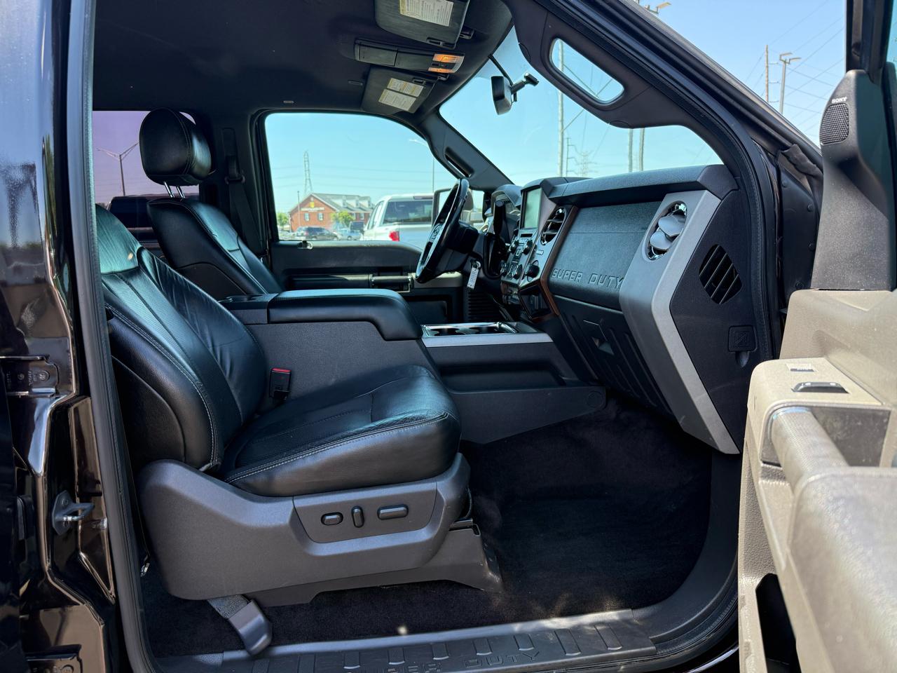 Ford Super Duty F-250 SRW Lariat 4WD Crew Cab 6.75' Box 2013