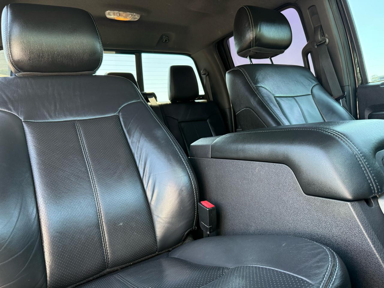 Ford Super Duty F-250 SRW Lariat 4WD Crew Cab 6.75' Box 2013