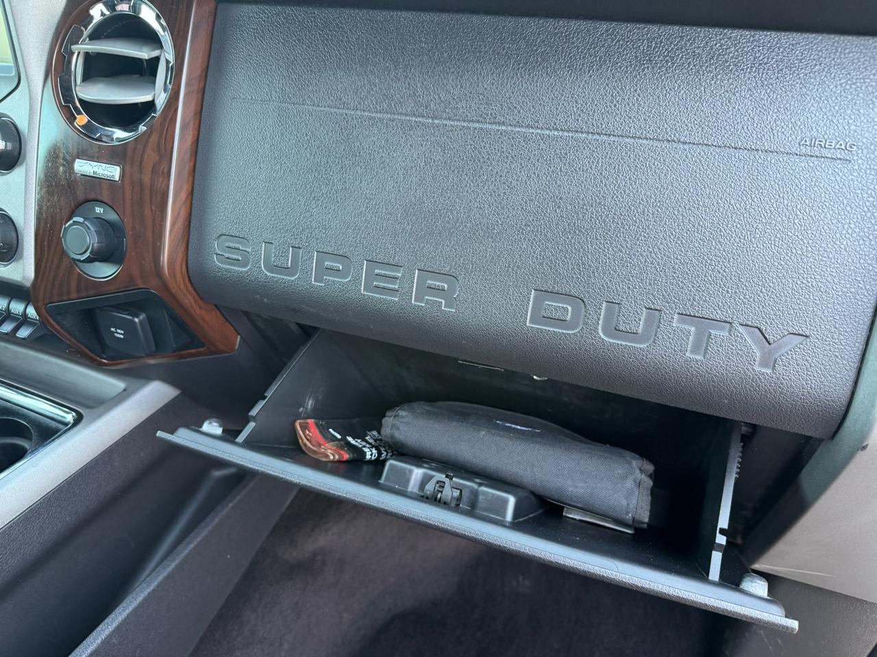 Ford Super Duty F-250 SRW Lariat 4WD Crew Cab 6.75' Box 2013