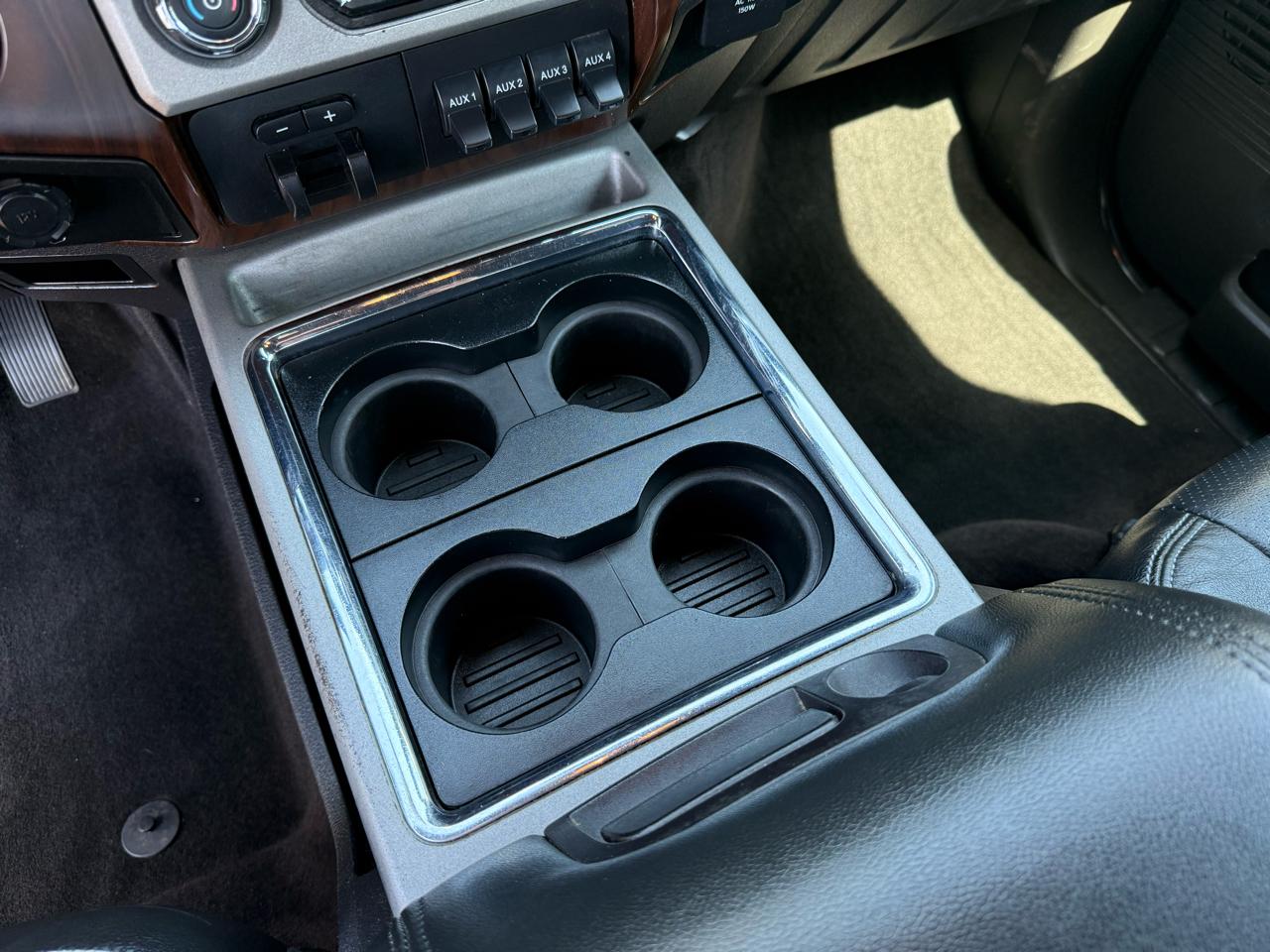 Ford Super Duty F-250 SRW Lariat 4WD Crew Cab 6.75' Box 2013