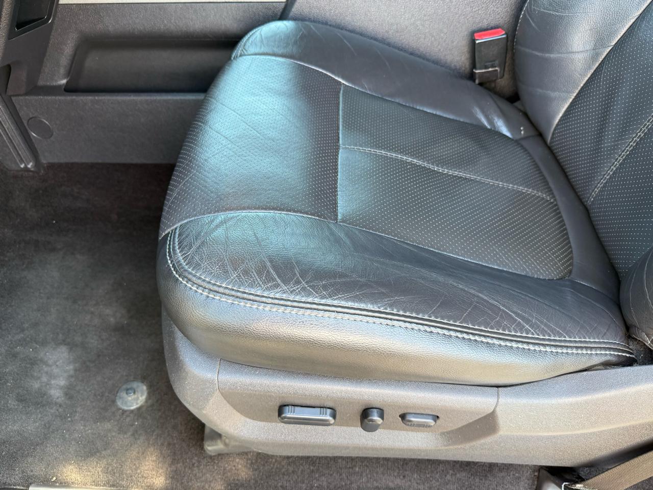 Ford Super Duty F-250 SRW Lariat 4WD Crew Cab 6.75' Box 2013