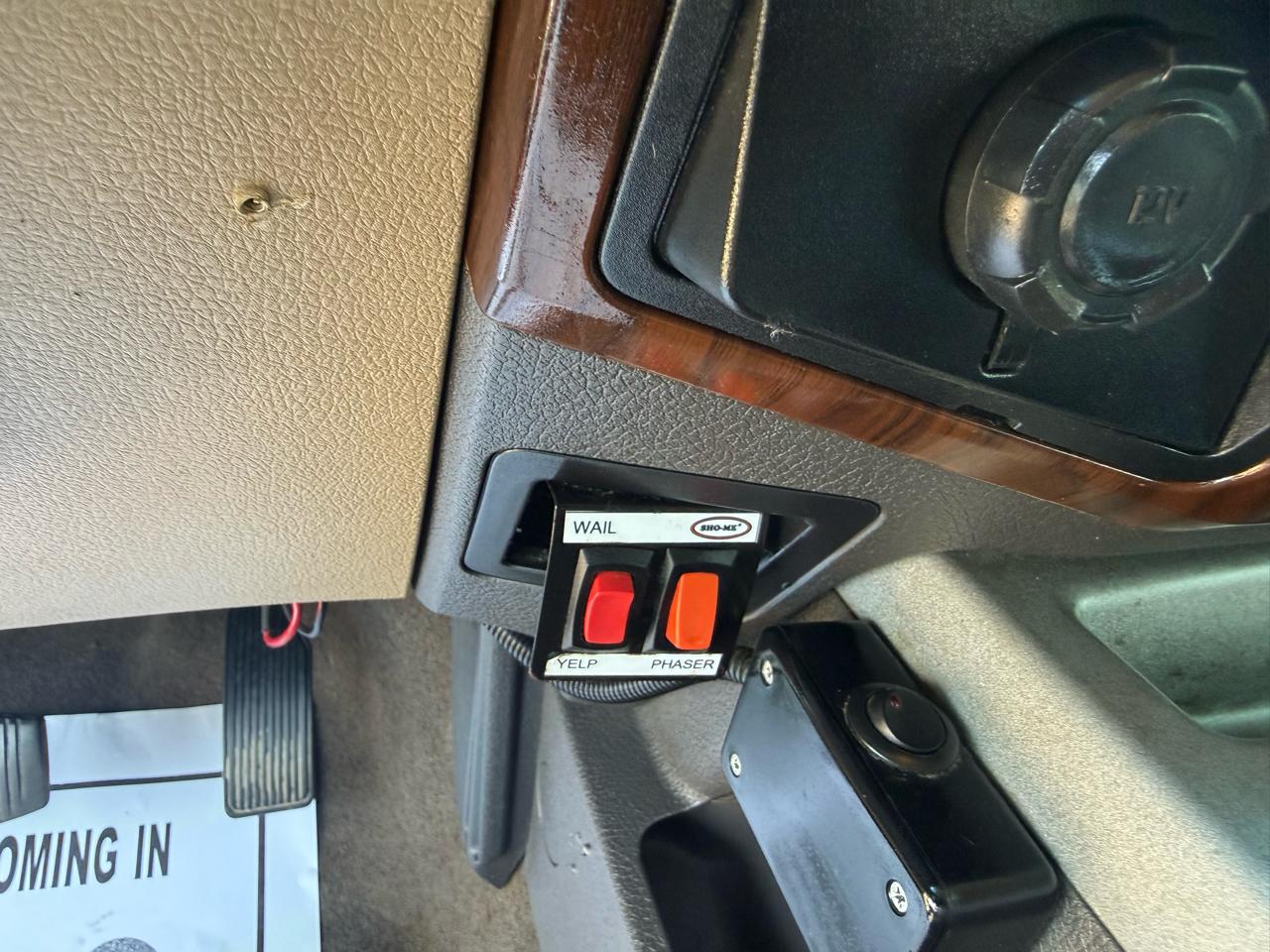 Ford Super Duty F-250 SRW Lariat 4WD Crew Cab 6.75' Box 2013