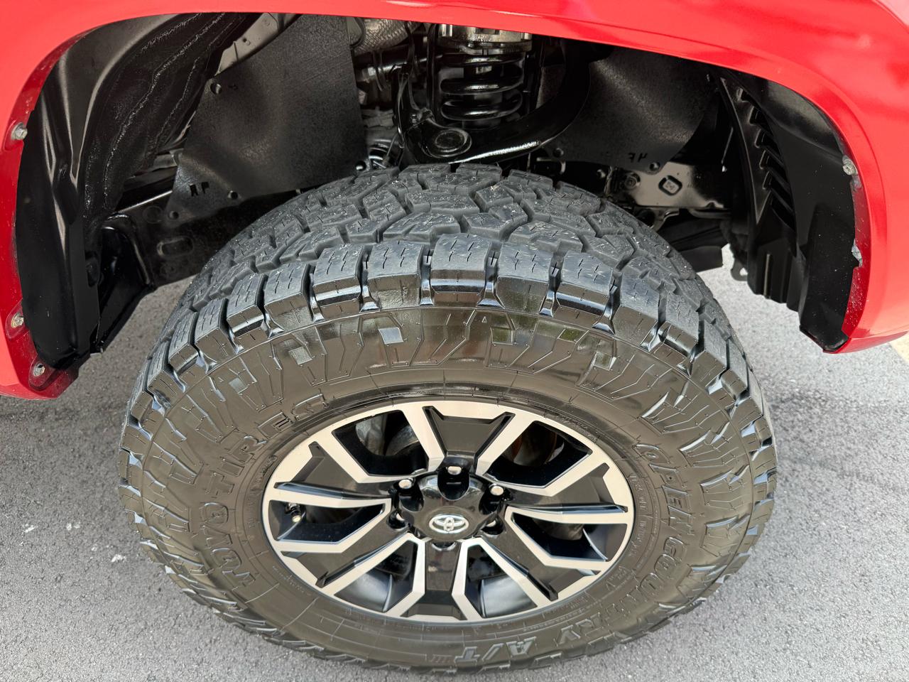 Toyota Tacoma 4WD TRD Sport Double Cab 5' Bed AT (Natl) 2020