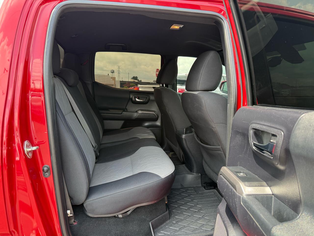 Toyota Tacoma 4WD TRD Sport Double Cab 5' Bed AT (Natl) 2020