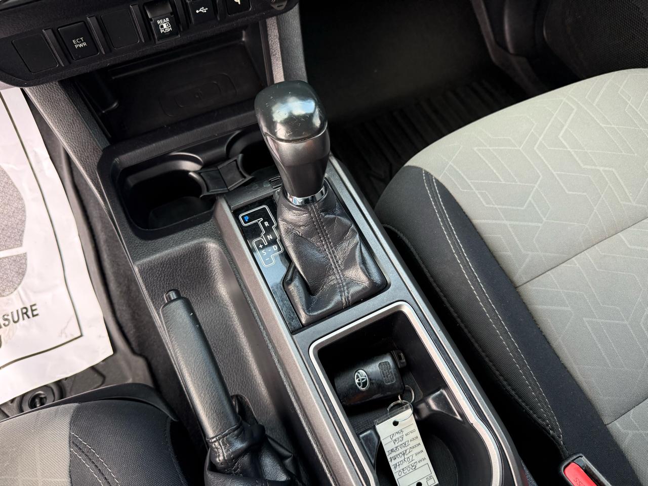 Toyota Tacoma 4WD TRD Sport Double Cab 5' Bed AT (Natl) 2020