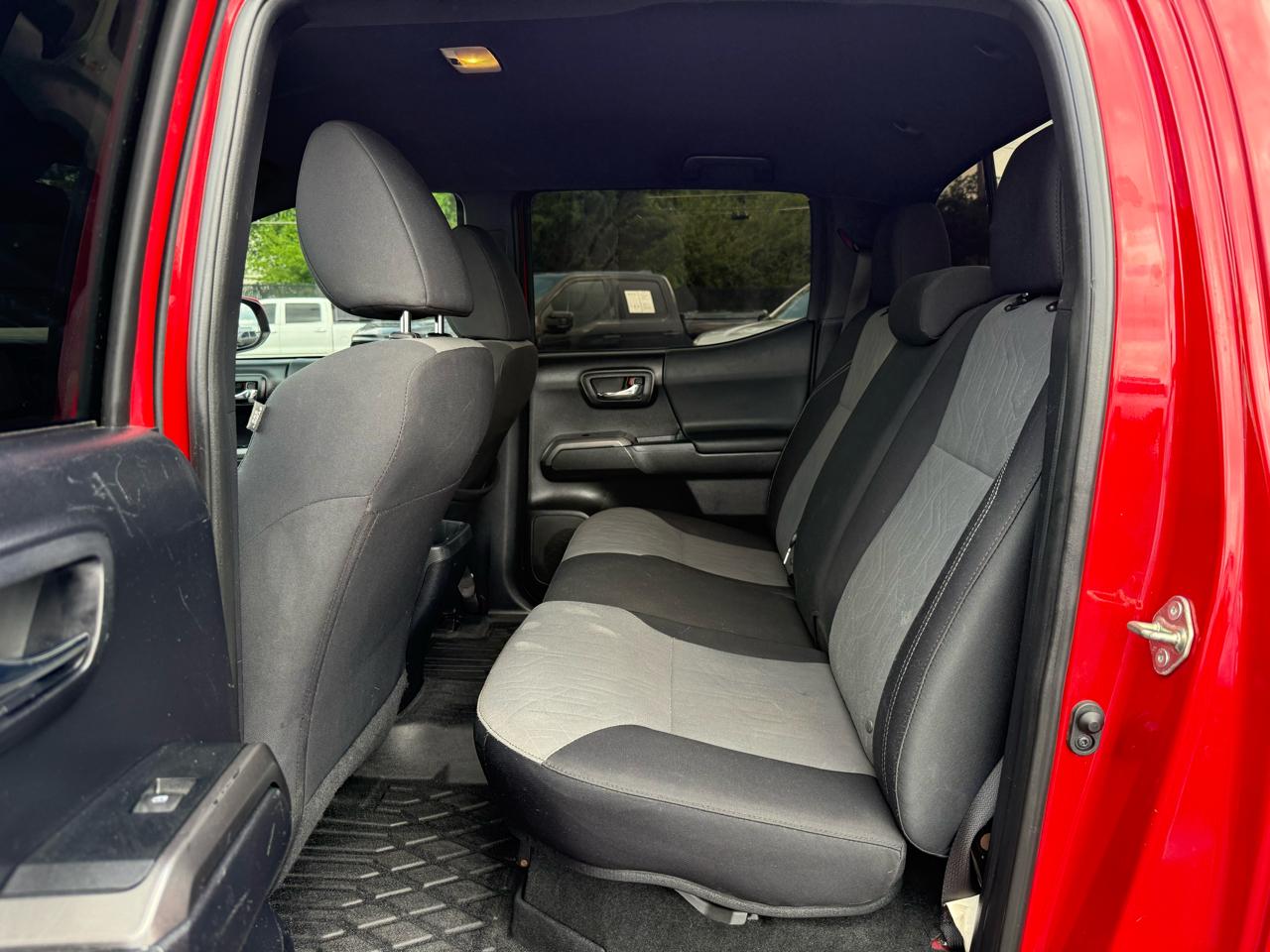 Toyota Tacoma 4WD TRD Sport Double Cab 5' Bed AT (Natl) 2020