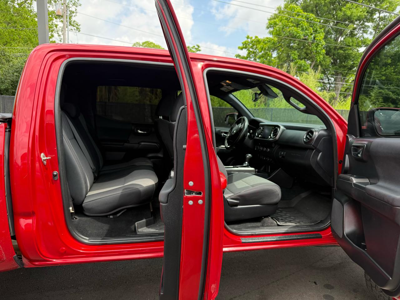 Toyota Tacoma 4WD TRD Sport Double Cab 5' Bed AT (Natl) 2020