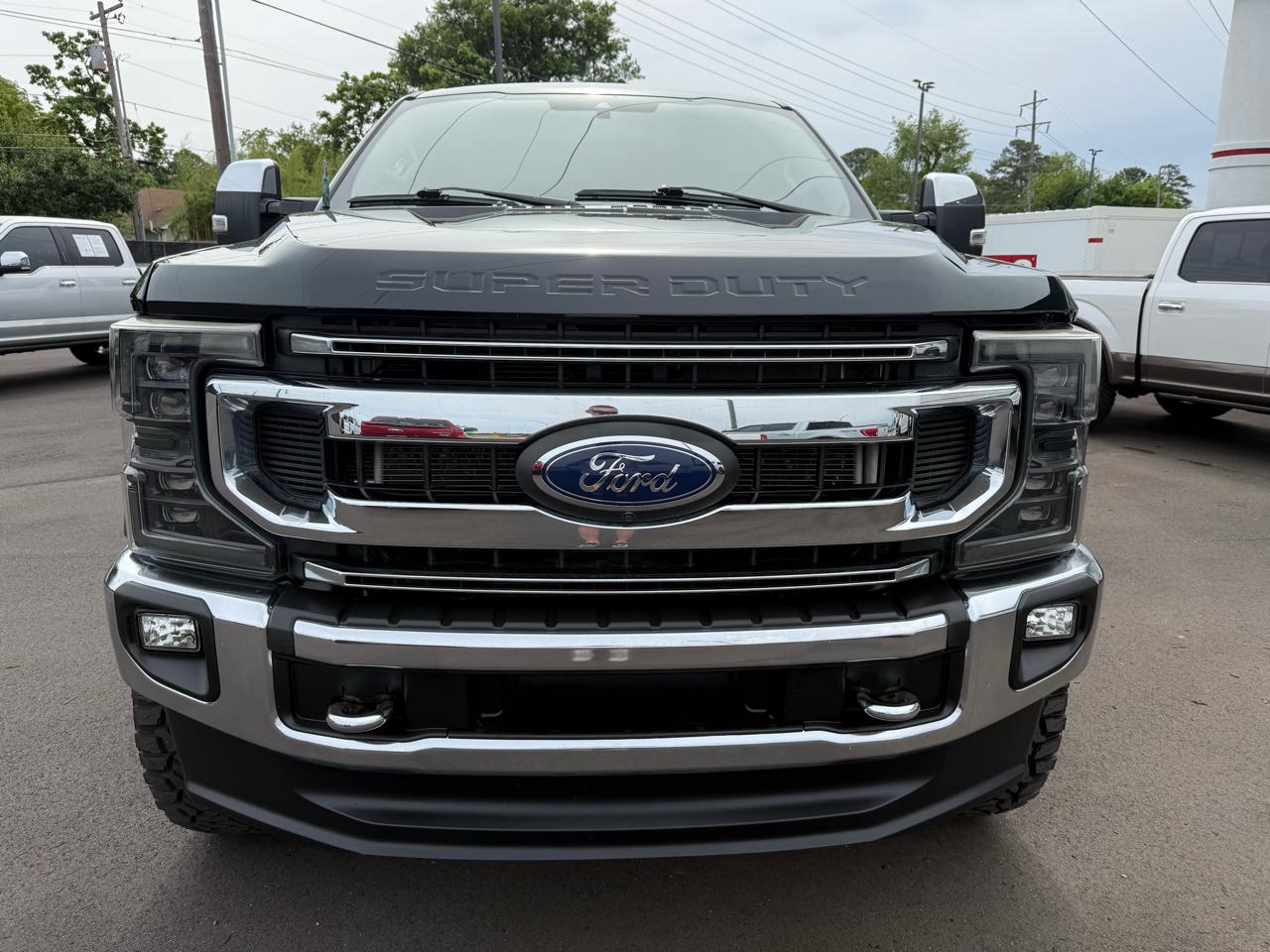 Ford Super Duty F-250 SRW XLT 4WD Crew Cab 6.75' Box 2022