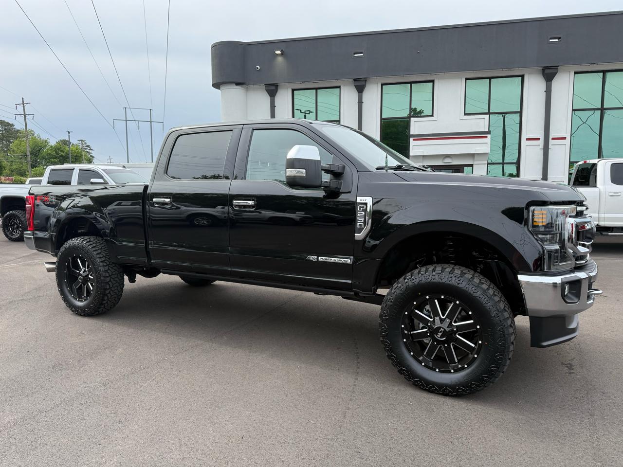 Ford Super Duty F-250 SRW XLT 4WD Crew Cab 6.75' Box 2022