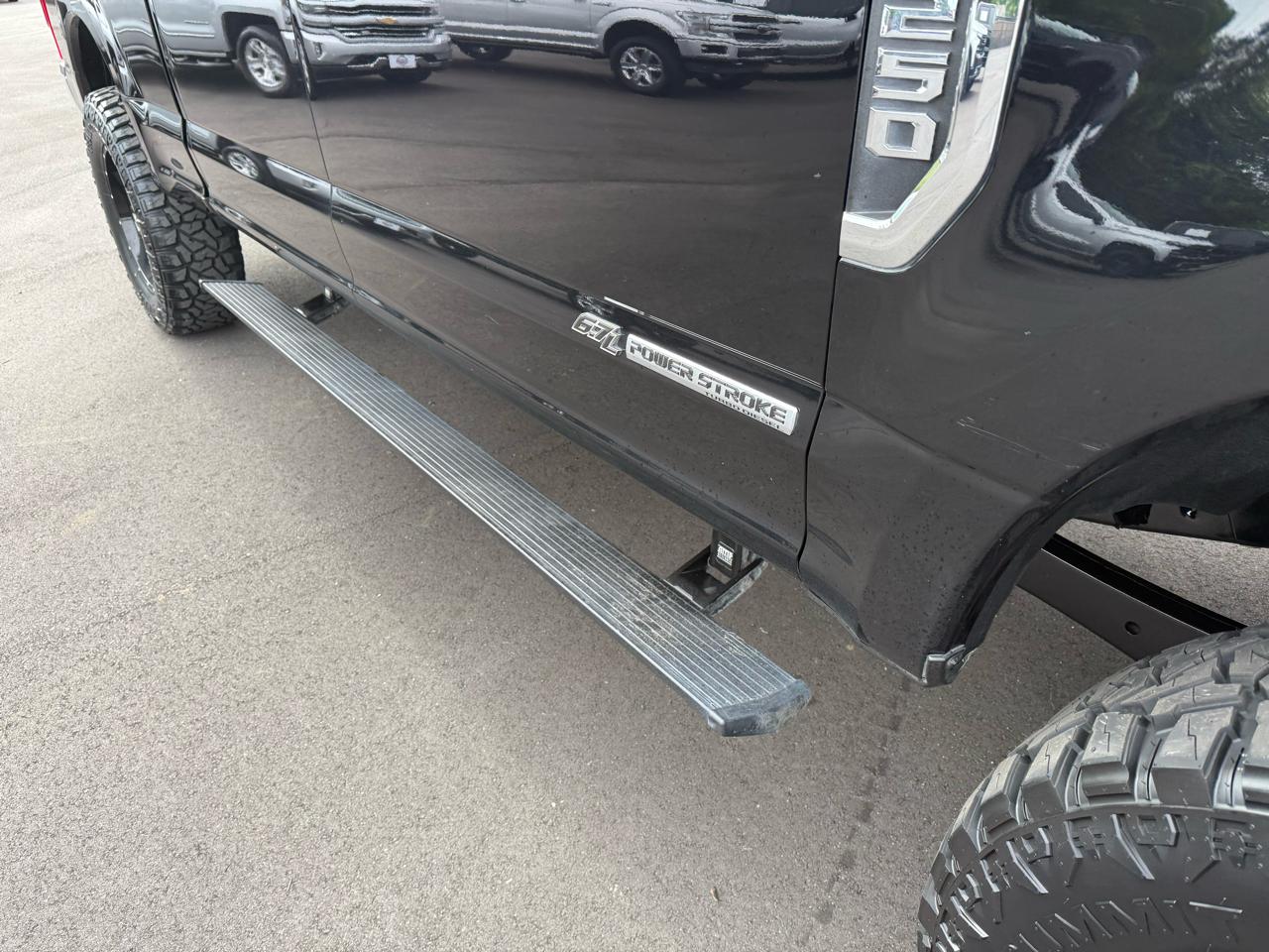 Ford Super Duty F-250 SRW XLT 4WD Crew Cab 6.75' Box 2022