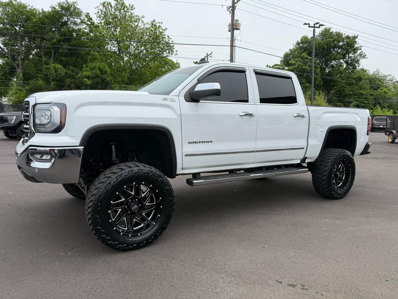 GMC Sierra 1500 4WD Crew Cab 143.5" SLT 2018