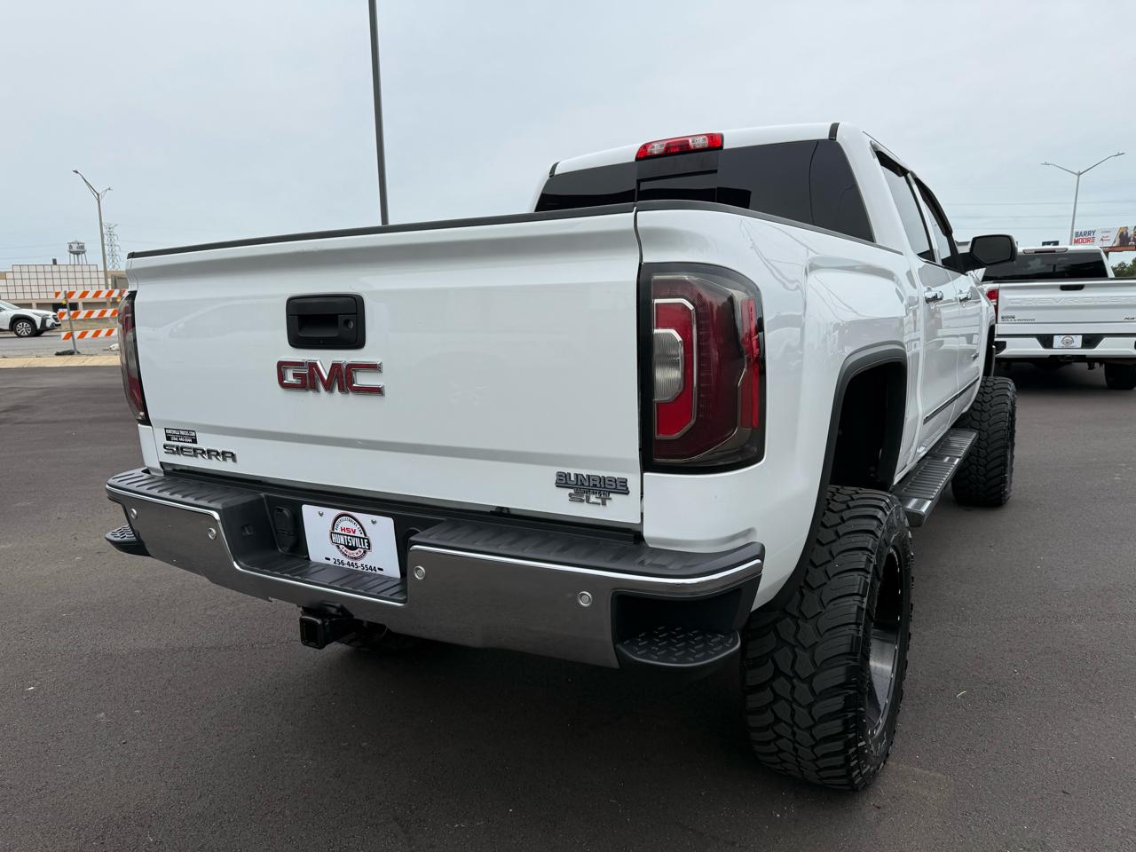GMC Sierra 1500 4WD Crew Cab 143.5" SLT 2018