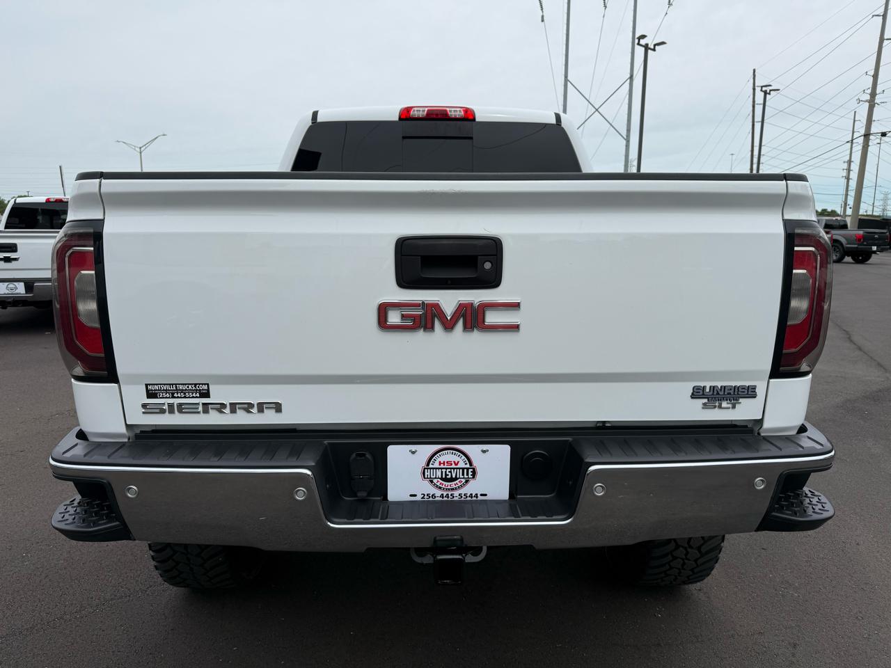 GMC Sierra 1500 4WD Crew Cab 143.5" SLT 2018