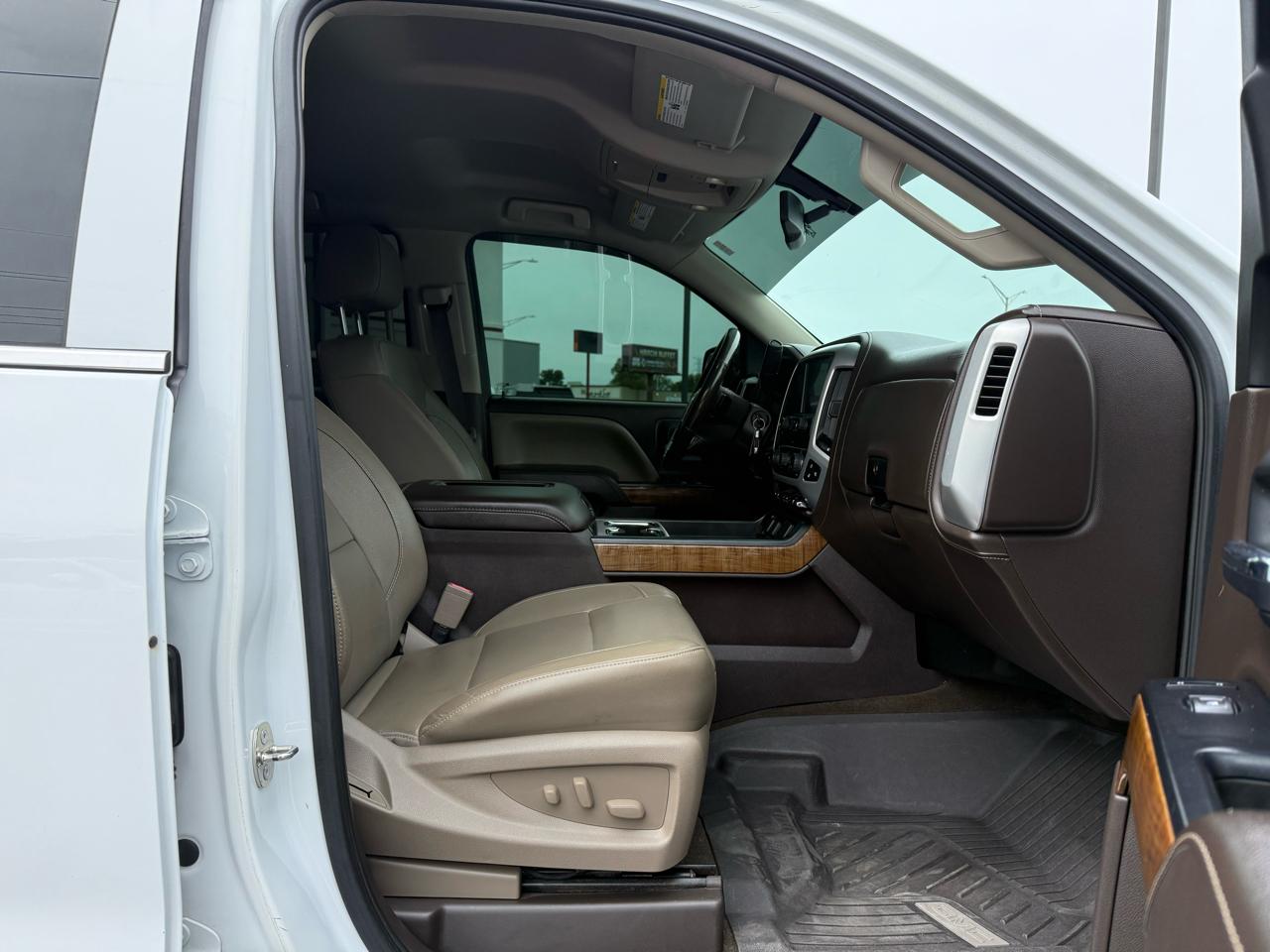 GMC Sierra 1500 4WD Crew Cab 143.5" SLT 2018