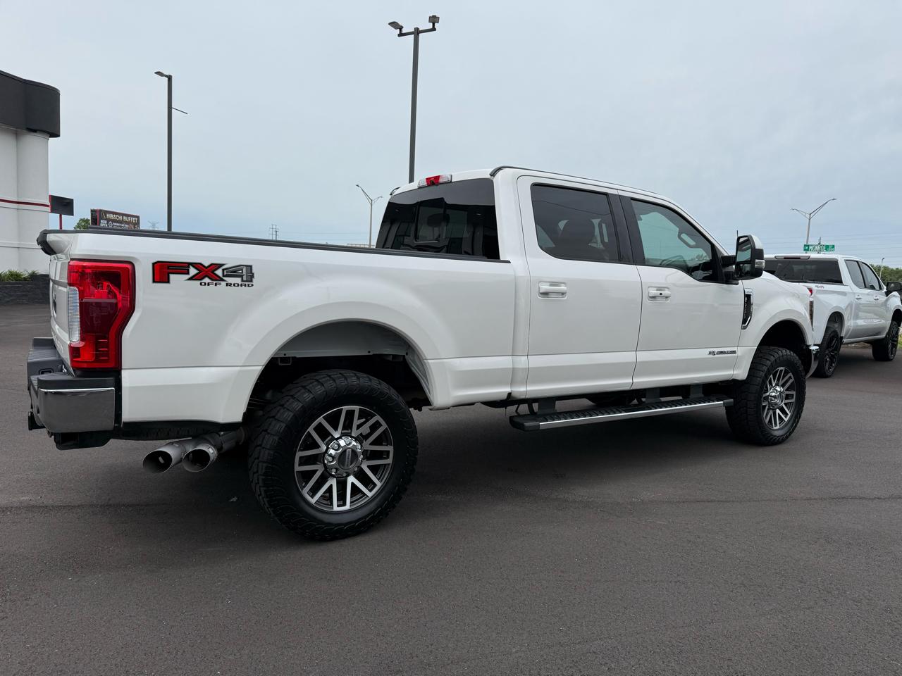 Ford Super Duty F-250 SRW Lariat 4WD Crew Cab 6.75' Box 2019