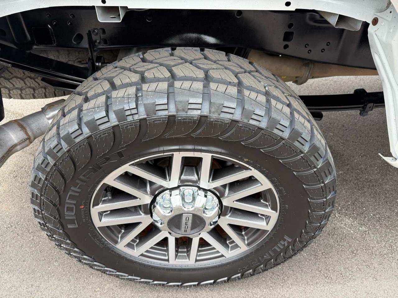 Ford Super Duty F-250 SRW Lariat 4WD Crew Cab 6.75' Box 2019