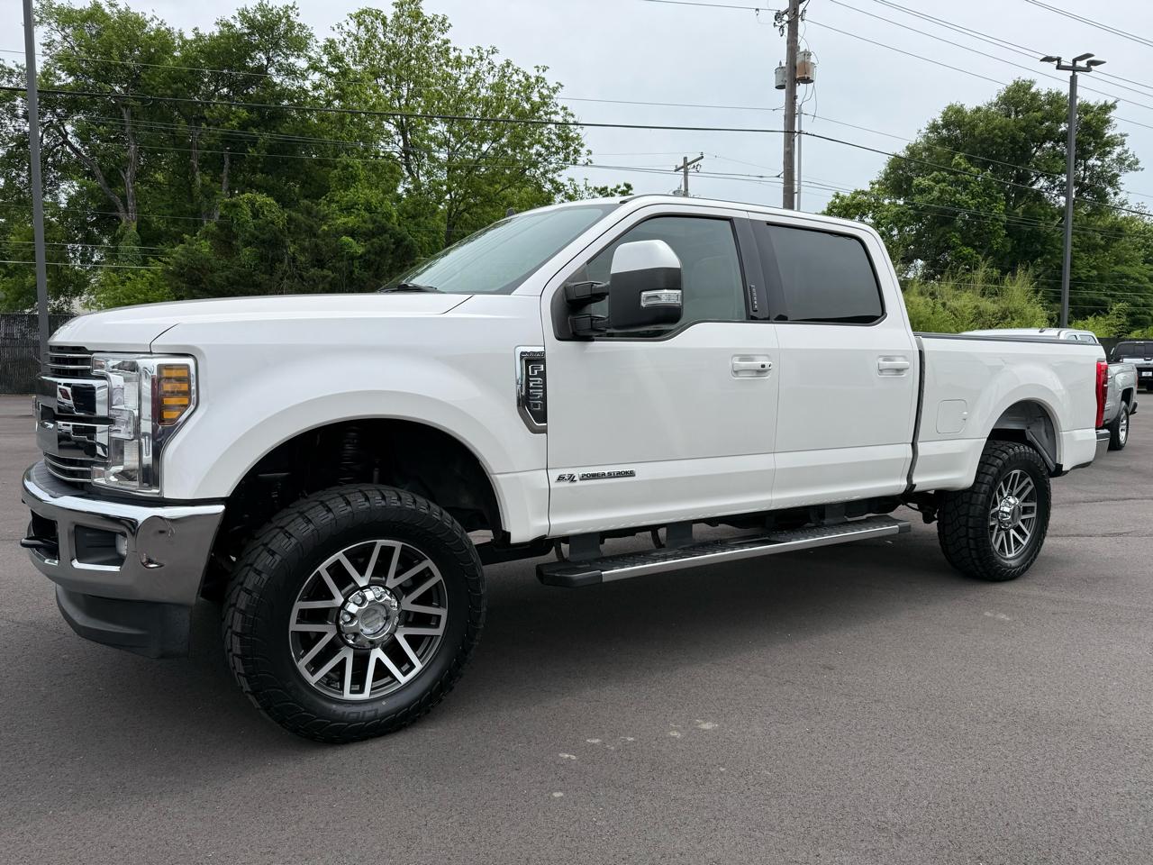 Ford Super Duty F-250 SRW Lariat 4WD Crew Cab 6.75' Box 2019