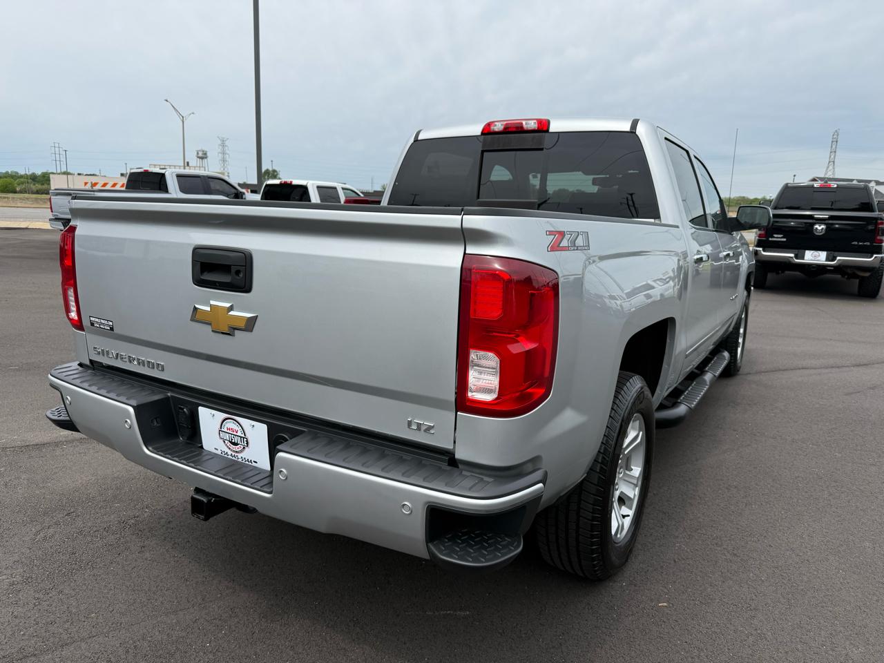 Chevrolet Silverado 1500 4WD Crew Cab 143.5" LTZ w/2LZ 2018