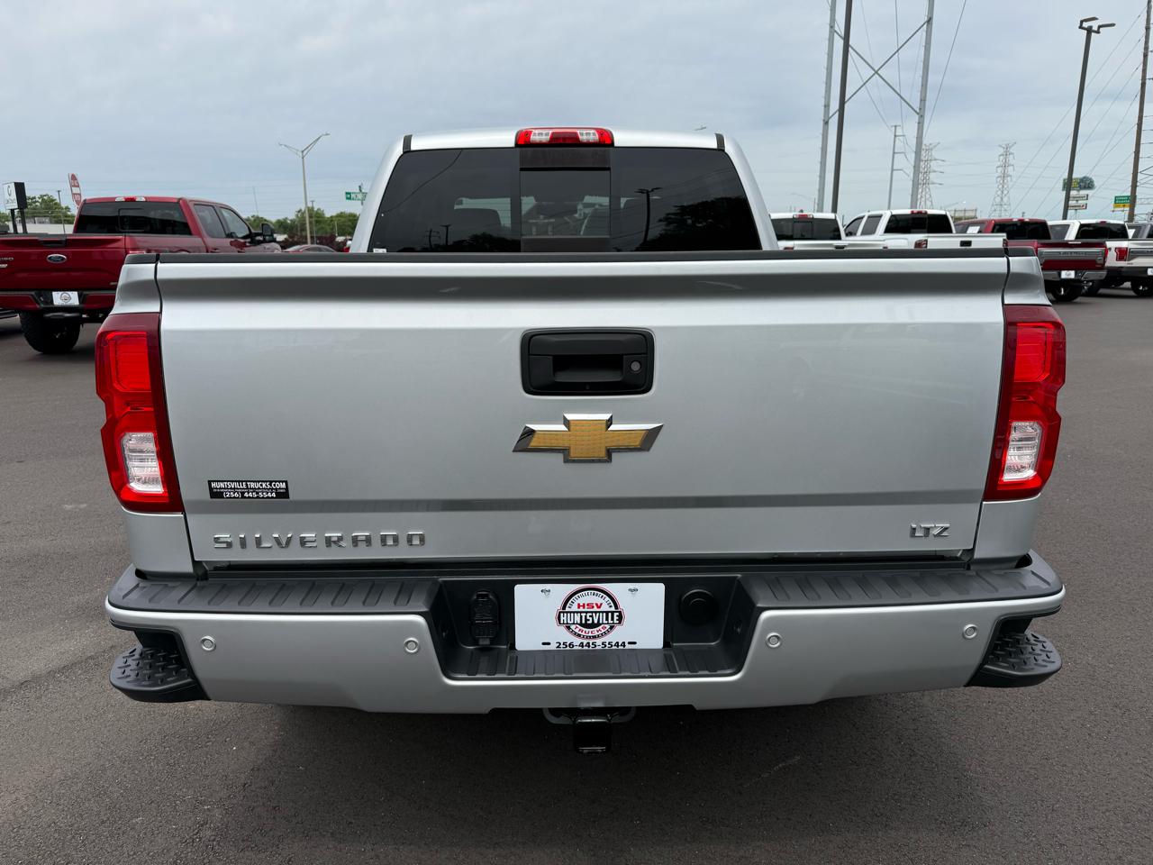 Chevrolet Silverado 1500 4WD Crew Cab 143.5" LTZ w/2LZ 2018