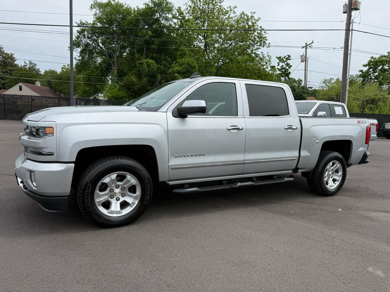 Chevrolet Silverado 1500 4WD Crew Cab 143.5" LTZ w/2LZ 2018