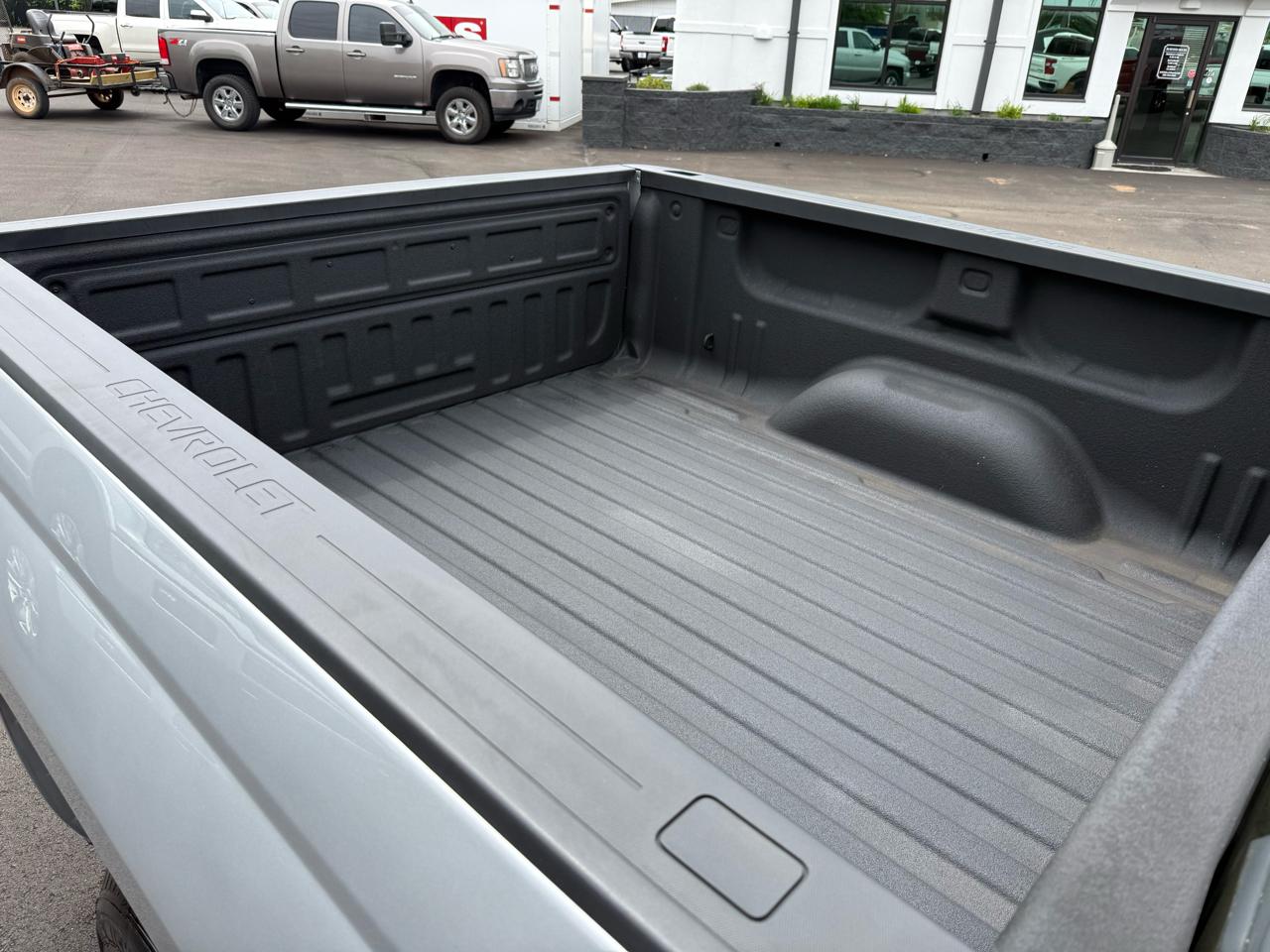 Chevrolet Silverado 1500 4WD Crew Cab 143.5" LTZ w/2LZ 2018