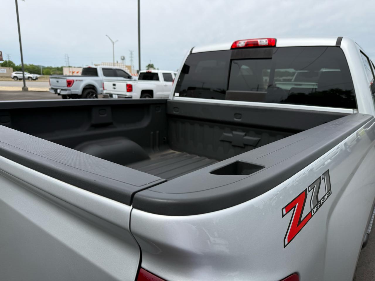 Chevrolet Silverado 1500 4WD Crew Cab 143.5" LTZ w/2LZ 2018