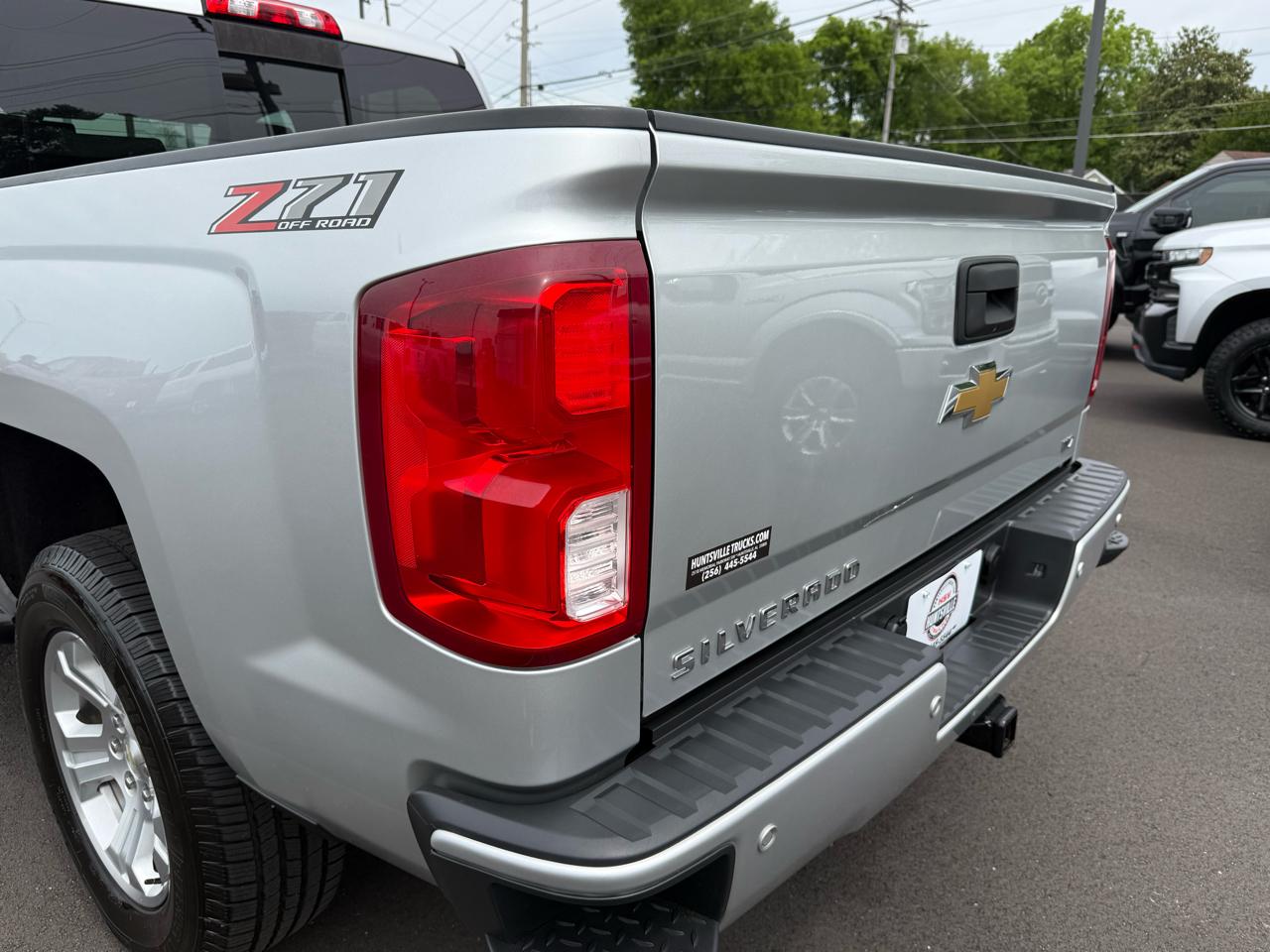 Chevrolet Silverado 1500 4WD Crew Cab 143.5" LTZ w/2LZ 2018