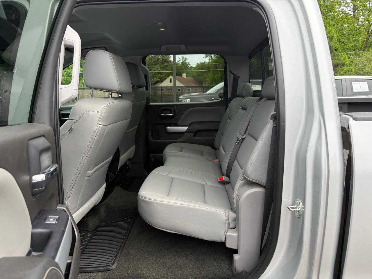 Chevrolet Silverado 1500 4WD Crew Cab 143.5" LTZ w/2LZ 2018