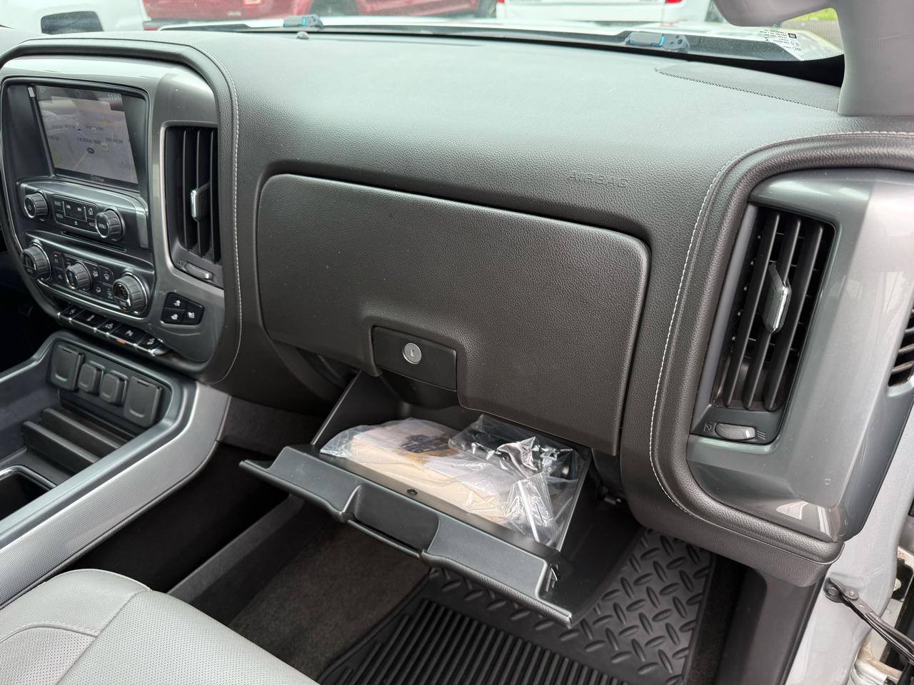 Chevrolet Silverado 1500 4WD Crew Cab 143.5" LTZ w/2LZ 2018