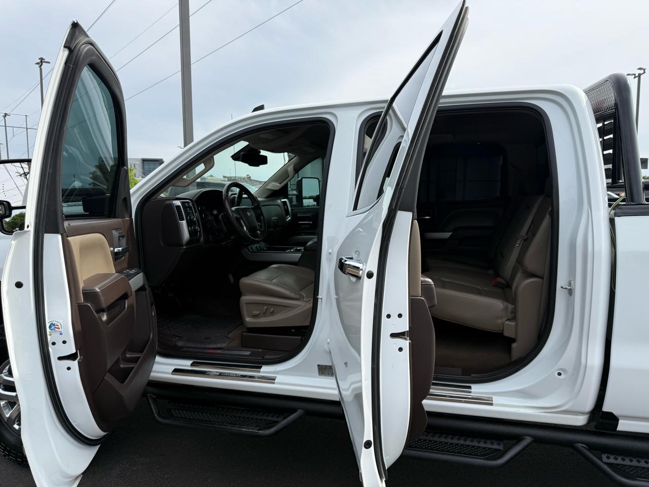 Chevrolet Silverado 2500HD 4WD Crew Cab 153.7" LTZ 2016